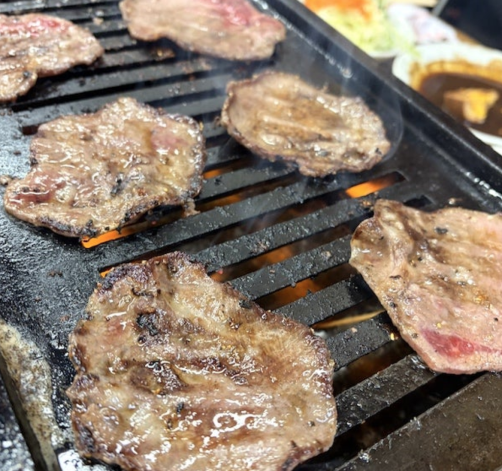 Smoky Mokumoku Roaster — Long-Established Yakiniku Toyo@ Chikusa Ward, Nagoya